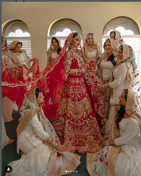 Tania's Sassy Lehengas To Look Proper Patola At Punjabi Wedding | Latest  Lehenga Designs