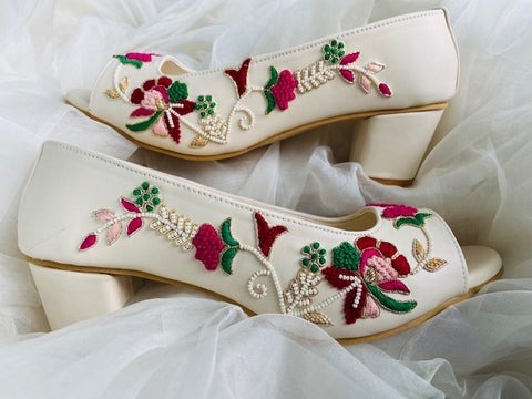 Amazon.com | Loeffler Randall Women's Ada Leather Knot High Heel Sandals,  Cream, Off White, 5 Medium US | Heeled Sandals