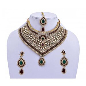 Maroon and green designer necklace with mangtika set