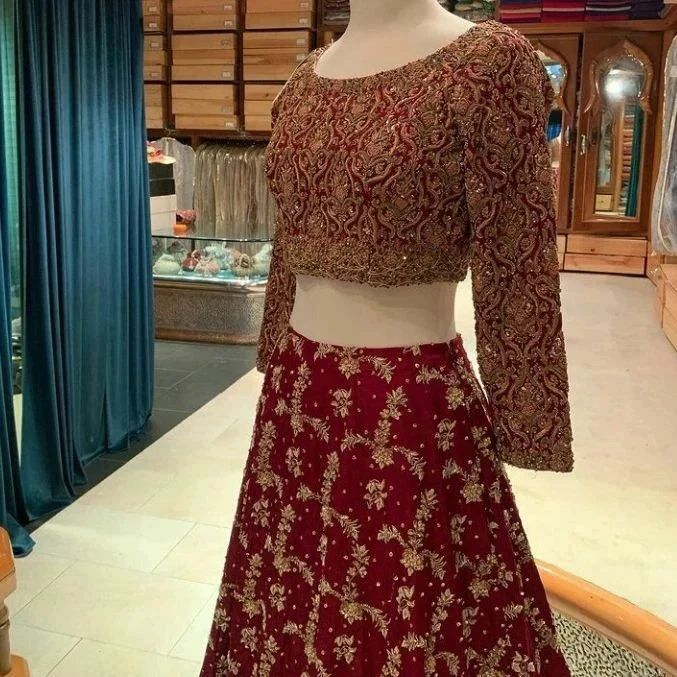 Buy Vinya Beige & Peach Banarasi Dupion Brocade Crop Top With Tissue Cotton  Skirt (Set of 2) online