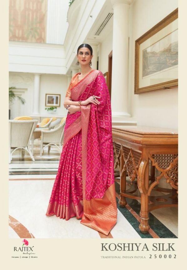 pink and orange printed saree