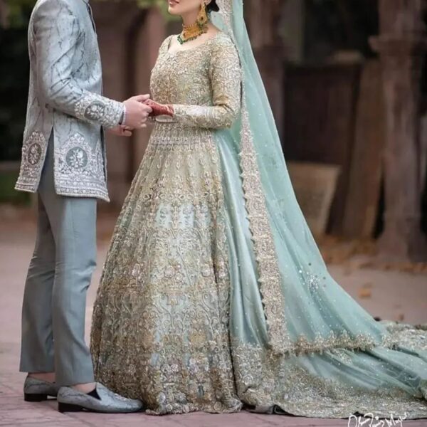 logn trail wedding gown with handwork