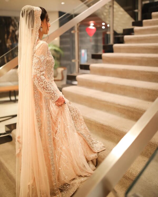 wedding lehenga with handwork