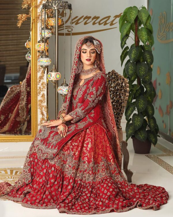 wedding lehenga with hand work