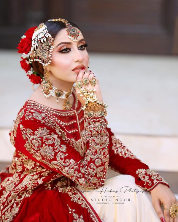 red long trail lehenga with anarkali