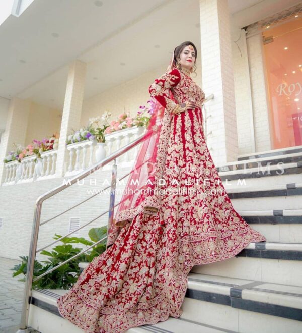 Red long trail wedding gown with embroidery