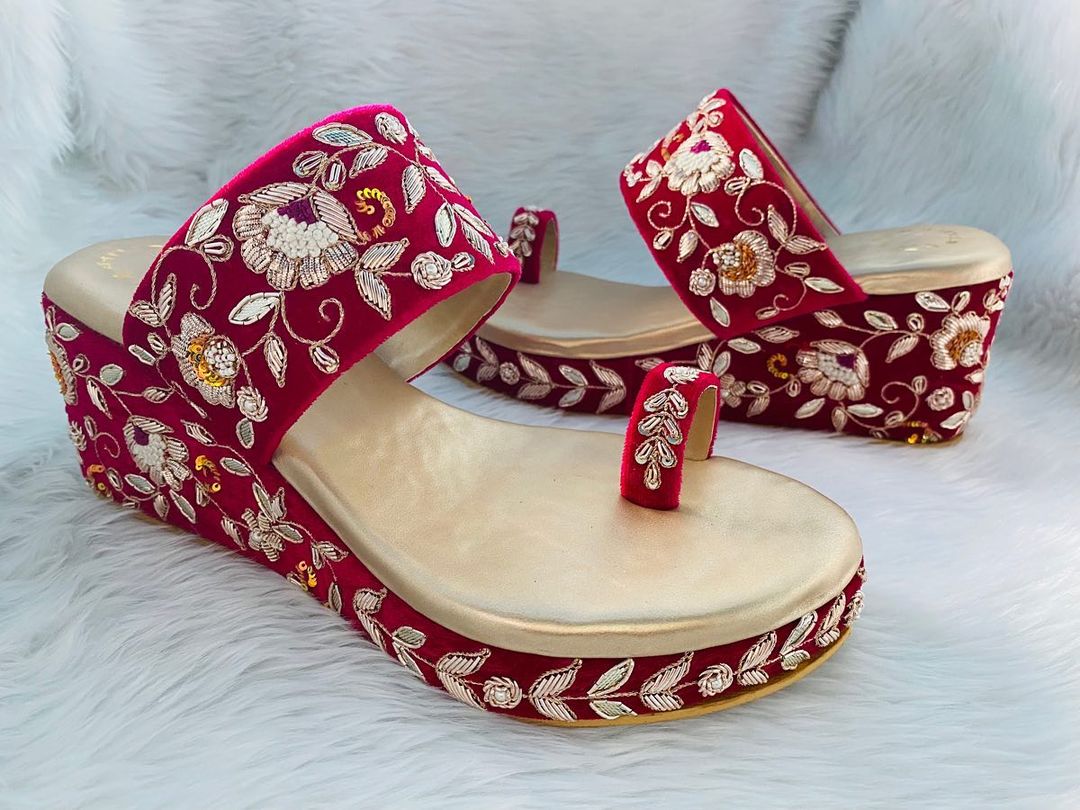 Summer Leather Shoes Peep Toe Women Platform Sandals Red Bottom Designer  Wedge Heels For Girls Pleaser Chunky Wedding Shoe From Hlwywork, $57.29 |  DHgate.Com