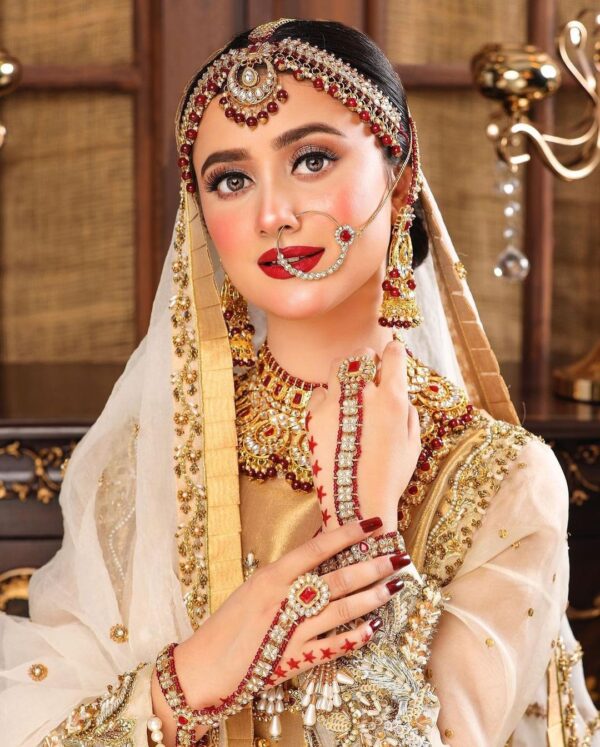 wedding long trail lehenga with kurti