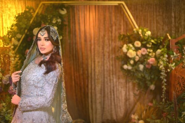 wedding long trail gown with embroidery