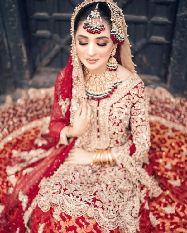 beautiful bridal lehenga with kameez