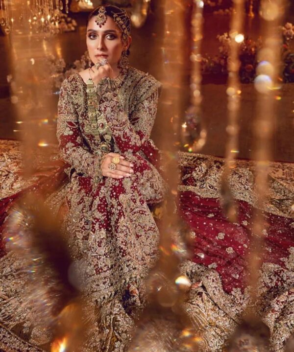 designer wedding long trail lehenga with kurti