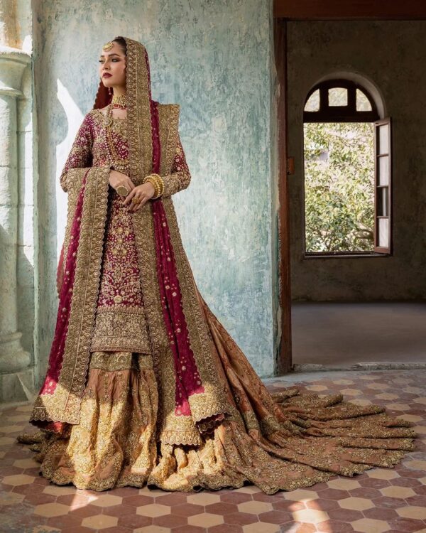 Designer Bridal long trail lehenga with kurti