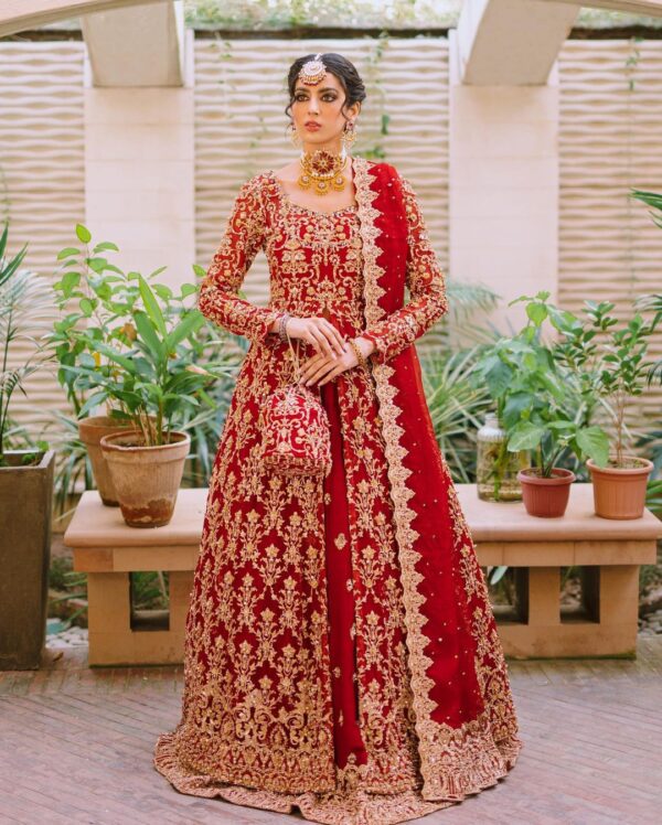 red bridal lehenga with split anarkali with leehgna