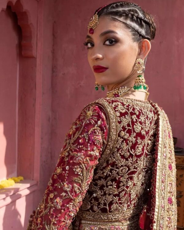 Pakistani wedding long anarkali with lehegna