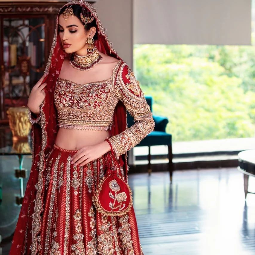 Designer Red Bridal Lehenga Choli for Women/wedding Wear Lehenga Choli for  Brides/red Bridal Outfits/bridal Wear Red Lehenga Choli - Etsy
