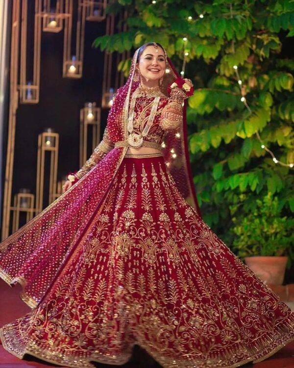 designer wedding lehenga choli with handwork