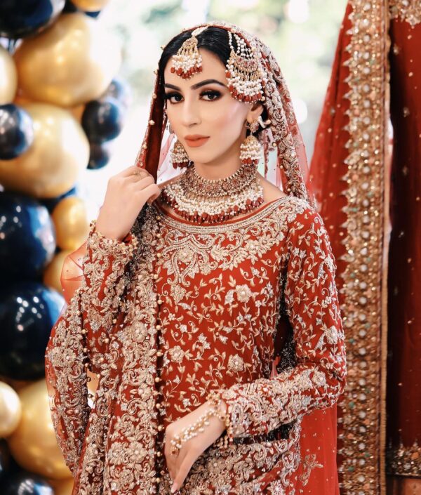 Paksitani wedding long frill lehenga with handwork