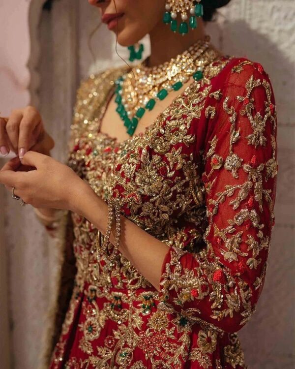 wedding long trail leehnga with anarkali