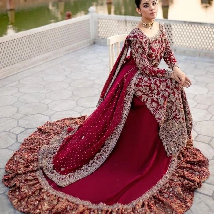 JALARAM WEDDING COLLECTION | #lehenga #saree #fashion #indianwedding  #lehengacholi #indianwear #ethnicwear #wedding #indianfashion  #onlineshopping #kurti #indianbride... | Instagram