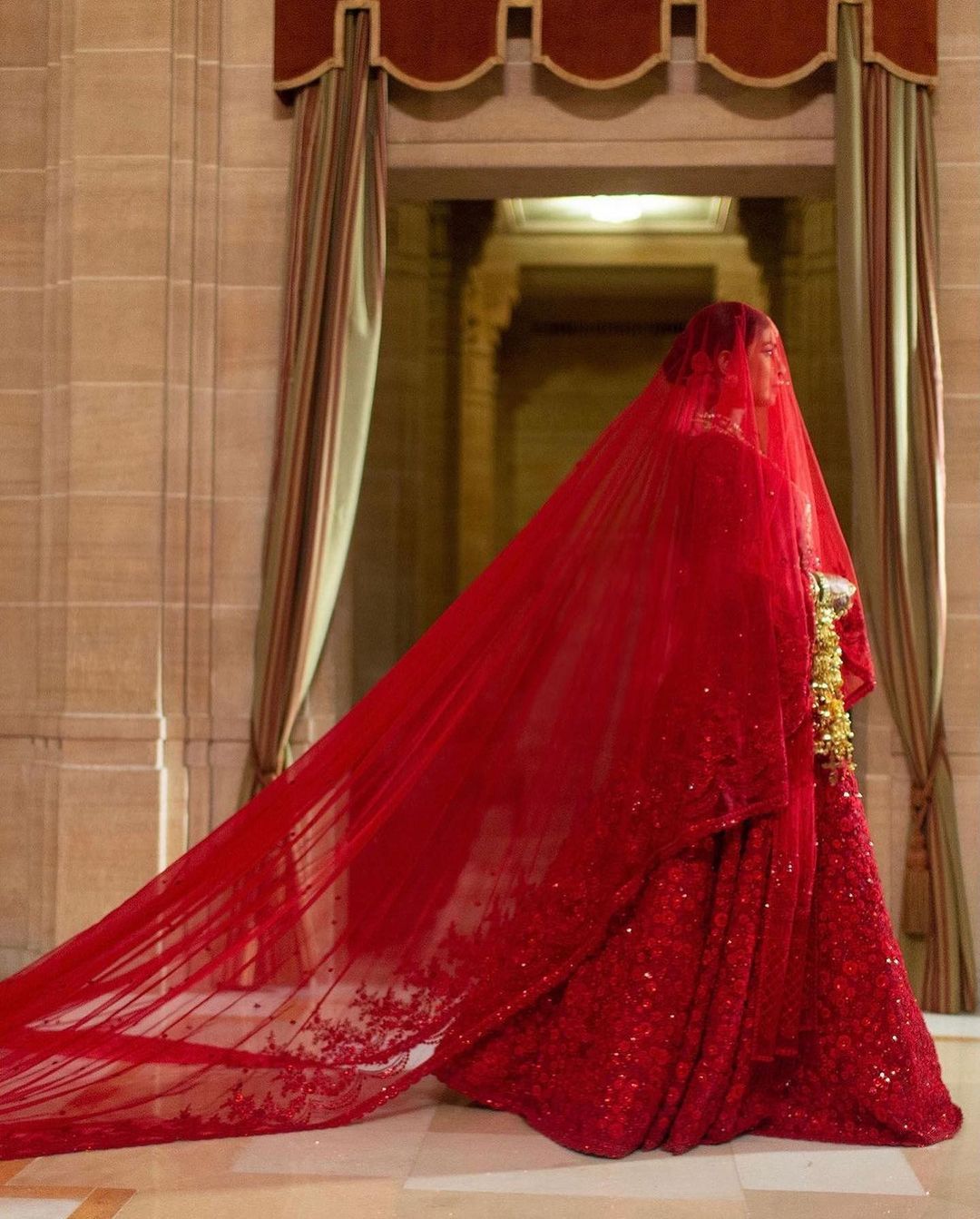 Who Is Priyanka Chopra Jonas's Stylist in India? Meet Ami Patel | Latest bridal  lehenga, Red wedding lehenga, Indian bridal wear