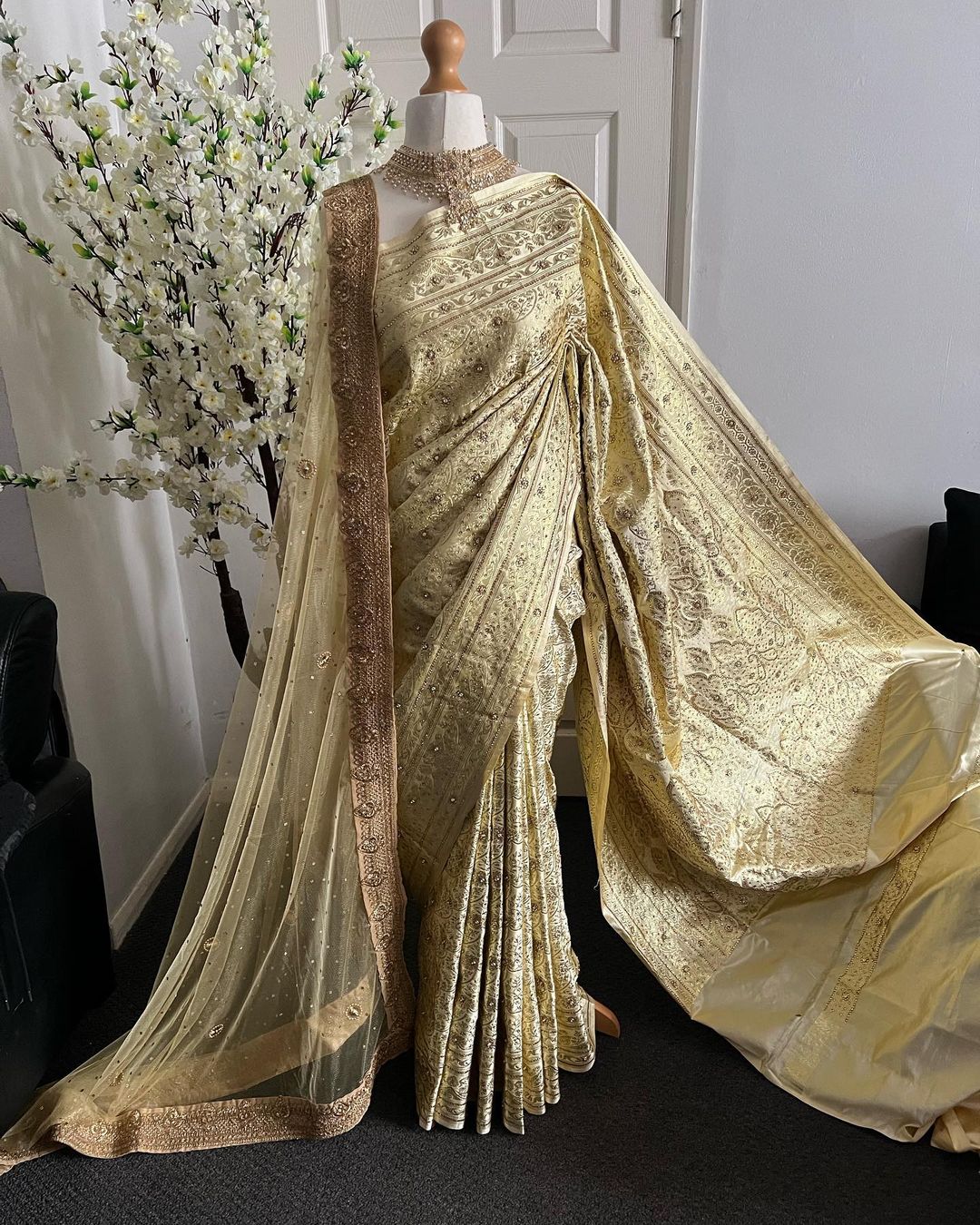 Purchase Online Golden & Brown Color Net Saree Designed With Heavy  Embroidery & Lace Work – Lady India