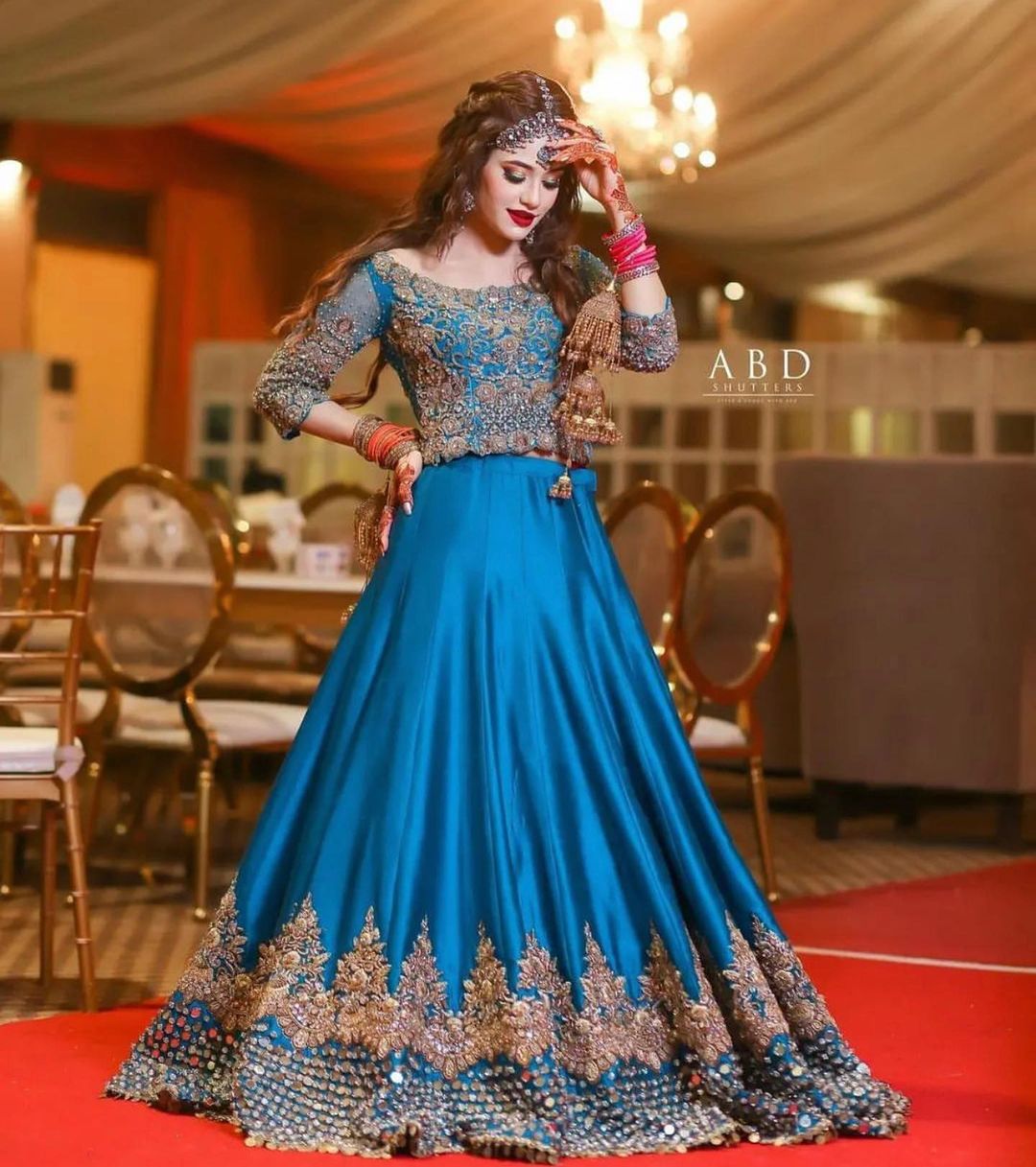 Teal Blue Heavy Designer Work Party Wear Lehenga Choli - Indian Heavy  Anarkali Lehenga Gowns Sharara Sarees Pakistani Dresses in  USA/UK/Canada/UAE - IndiaBoulevard