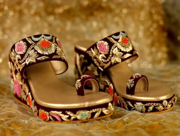 wedding wedge with embroidery
