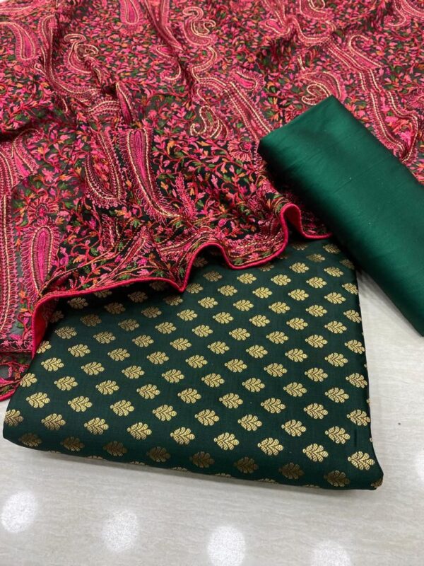 pakistani suit