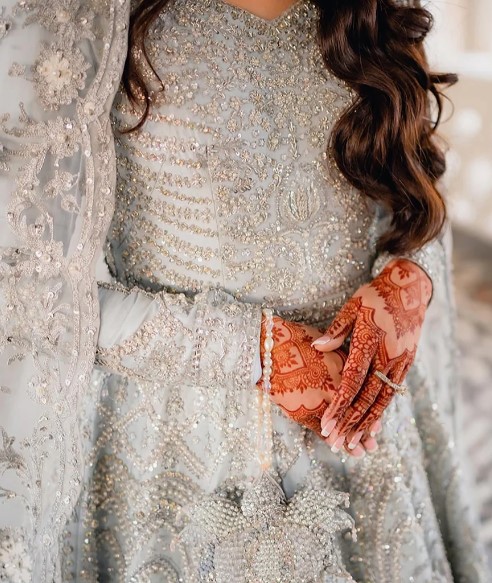 handwork bridal lehenga
designer bridal lehenga