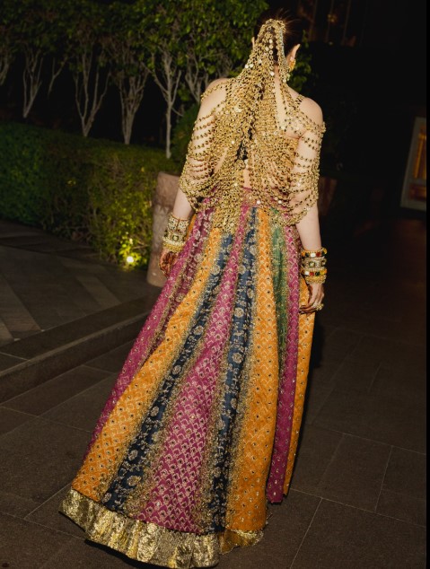 luxury wedding lehenga
indian designer lehenga