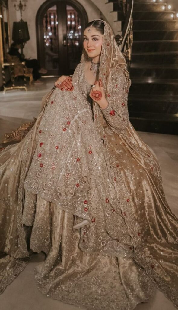 Gold Lehengas for Women: Champagne Gold Bridal Lehenga 2026 1 gold lehengas for women