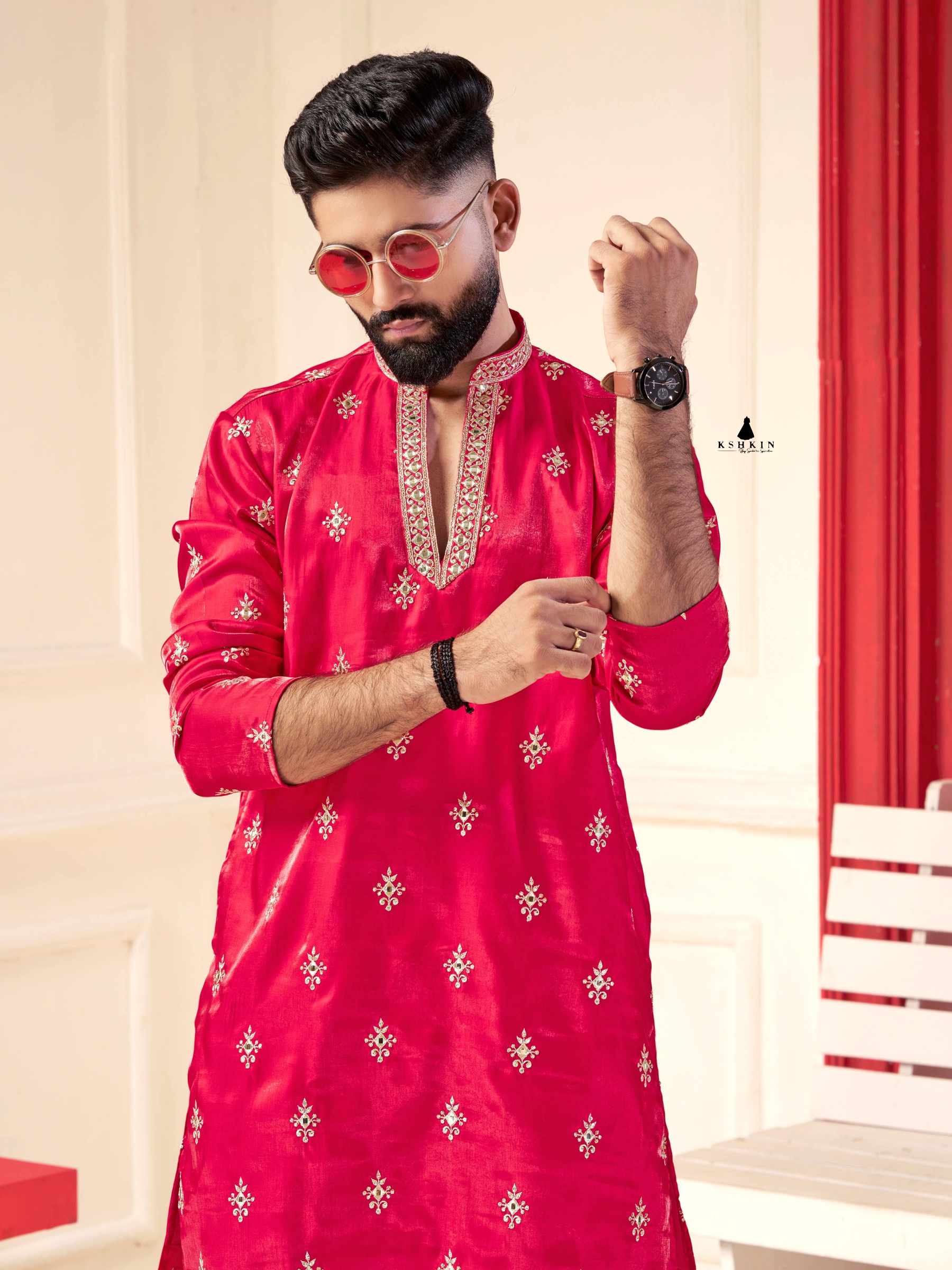 Designer pink silk short kurta with intricate thread and zari embellishment